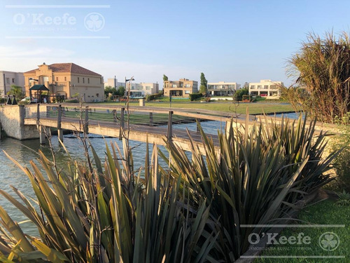 Imagen 9 de 30 de Casa En Venta En Nuevo Quilmes De 5 Ambientes Minimalista