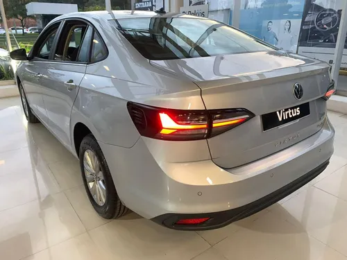 Volkswagen Virtus TRENDLINE AUTOMATICO