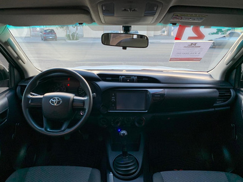 Toyota Hilux 2.8 Tdi Cabina Doble Mt