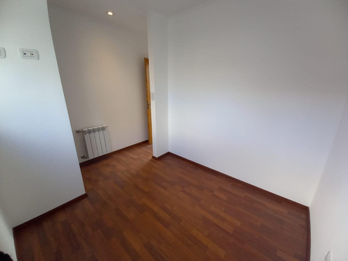 Imagen 24 de 30 de Duplex En Venta En La Plata Calle 34 E/ 141 Y 142 Dacal Bienes Raices
