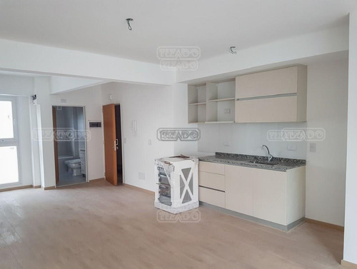 Departamento En Venta En Flores, Capital Federal, Buenos Aires