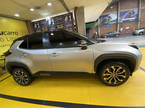 Imagen 5 de 25 de Toyota Yaris Cross 1.5