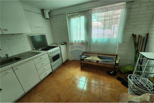 Casa Calle Juan Pablo Ii - 2d+1b+1e