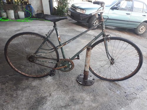 Imagen 3 de 7 de Bicicleta Antigua De Dama Para Restaurar . Está Funcionando