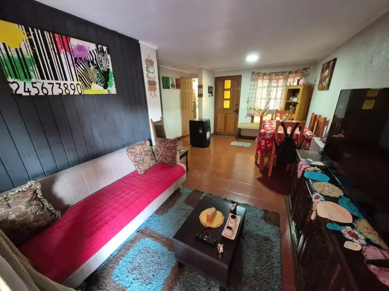 Imagen 2 de 30 de Se Vende Casa En Piedra Roja Con Avenida Las Torres Quilicur