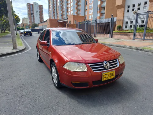 Volkswagen Jetta Trendline 2.0 Mecánico
