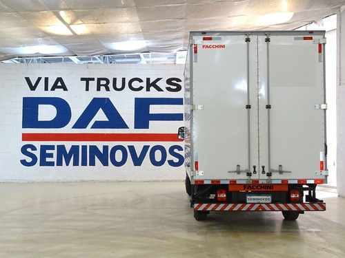 Imagem 13 de 14 de Volkswagen Delivery Express 2p Diesel (diesel)(e5) 2021/202