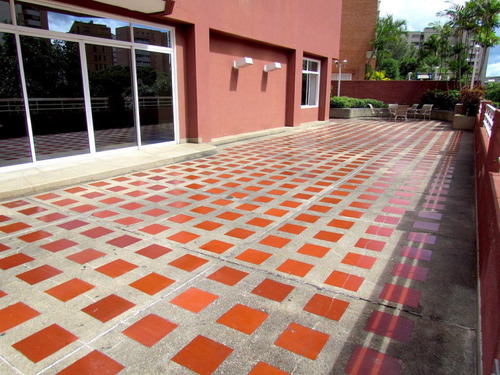 Imagen 14 de 14 de Ramiro E. Ruiz Vende Apto En El Rosal Mls #20-13858