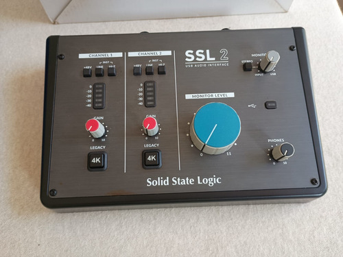 Interface De Áudio Solid State Logic Ssl 2 (Usado)