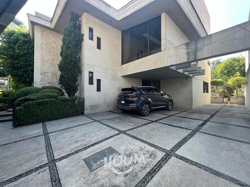 Casa En Bosque De Las Lomas, Miguel Hidalgo Con 4 Recámaras, 731 M², Id: 142607