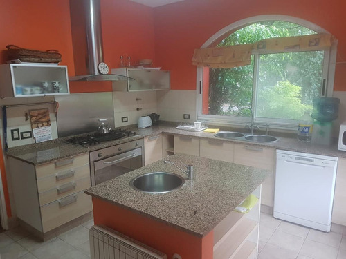 Imagen 3 de 23 de Casa En Alquiler En Santa Maria De Los Olivos