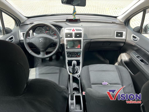 Peugeot 307 1.6 PRESENCE PACK 16V FLEX 4P MANUAL