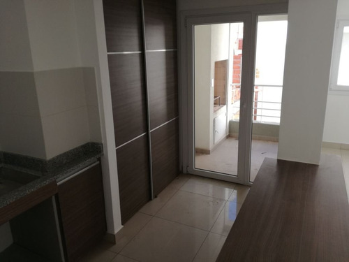 Imagen 9 de 15 de Vendo Excelente Departamento 2 Dormitorios. Con Quincho Y Piscina. Cochera