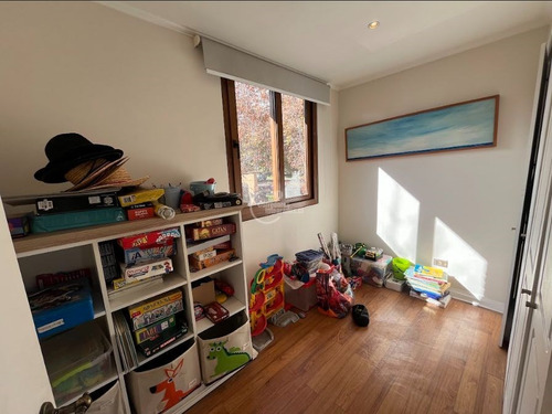 Casa En Venta De 7 Dorm. En Lo Barnechea