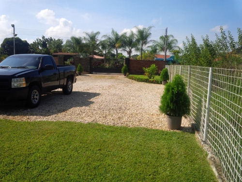 Lic. Olivia Ramos En Venta Hermosa Casa De Campo Con Piscina- Urb. Safari Carabobo, Tocuyito