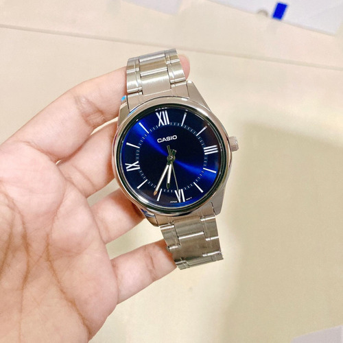 Reloj Casio Mtp-v005 Hombre Acero Inoxidable Azul Romanos