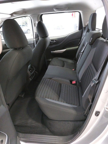Nissan Frontier 2.3 S Cd 4x4 Mt