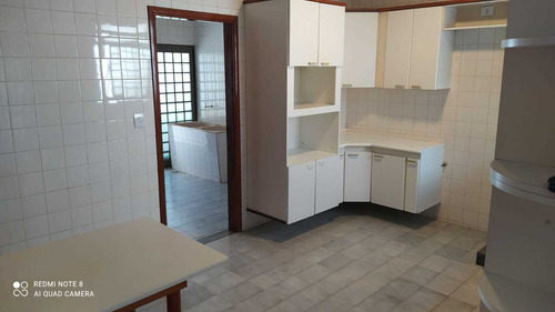 Imagem 8 de 15 de Casa - Padrão, Para Venda Em Uberlândia/mg - 1001760