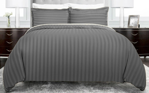Imagen 1 de 1 de Duvet Cover Negro Líneas Microfibra Doble