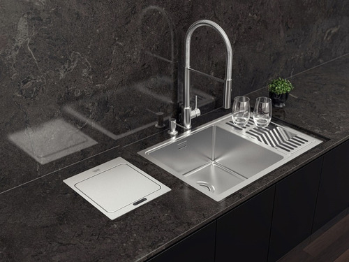 Cesto De Empotrar Con Sensor 5 L Tramontrina Next Acero Inox