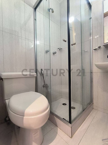 En Alquiler Tonwhouse En El Conjunto Residencial Esturion Lecheria