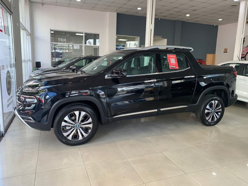 Imagen 4 de 17 de Nueva Fiat Toro Volcano 2.0 Diesel My22