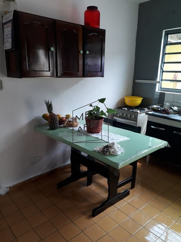 Imagem 8 de 12 de Imóvel Ideal Para Construir 10 M² X 30 M² | Ótima Localização. - 06-08-464-3