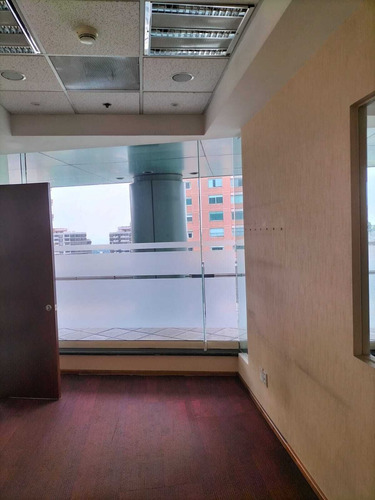 Renta Oficina 694 M2 Paseo De Los Laureles Bosques De Las Lomas