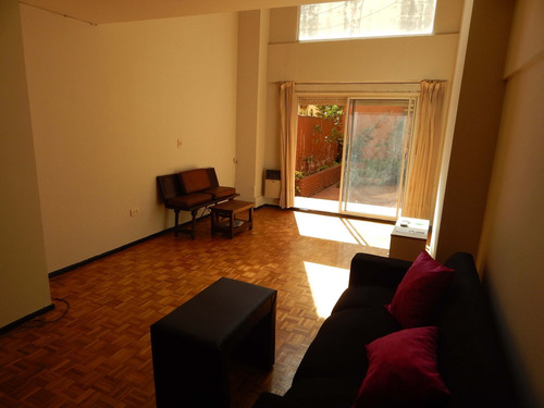 Imagen 4 de 30 de Depto 2 Amb En Duplex C/patio Palermo A Reciclar