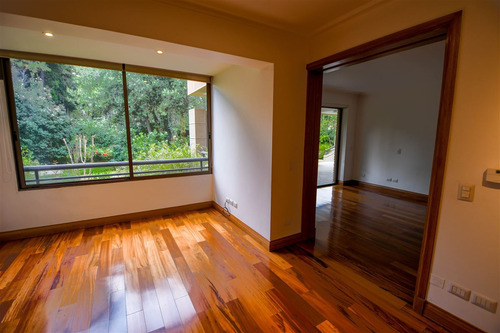 Departamento En Venta De 3 Dorm. En Las Condes