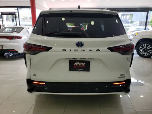 Toyota Siena Xse Hibrido
