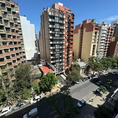 Departamento En Nueva Córdoba 1 Dormitorio Remodelado 100% Con Balcon