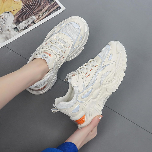 Zapatillas Cómodas Con Una Plataforma Informal Para Mujer