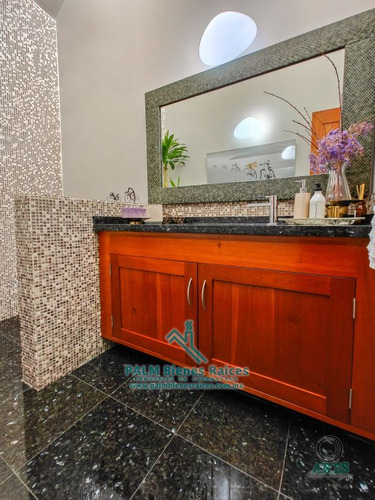Sumiya Casa Sola En Equina Con Alberca 3 Recámaras, 4 Baños, 2 Autos