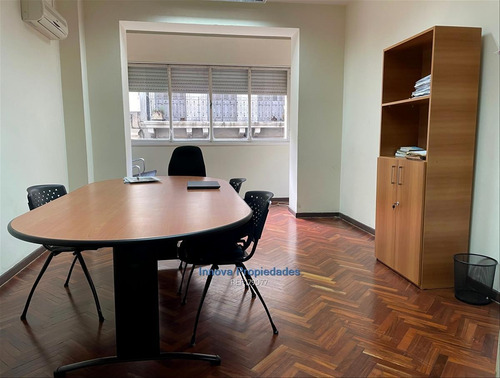 Venta Oficinas En Ciudad Vieja