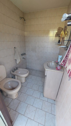 Chalet A La Venta En Castelar Norte