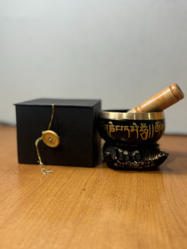 Cuenco Tibetano De 10 Cm Con Palo Y Cojin . Negro