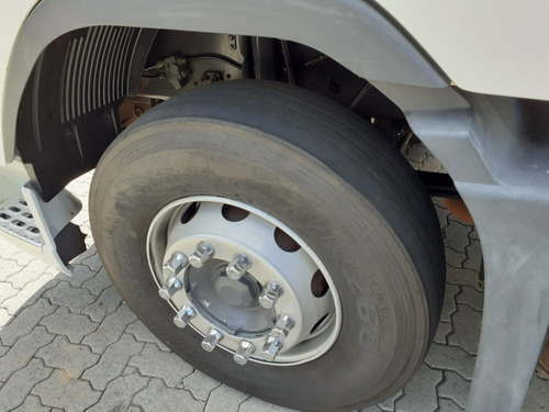 Volvo Fh 440 T Baixo 6x2 2011 Com Redutor Longo I-shift