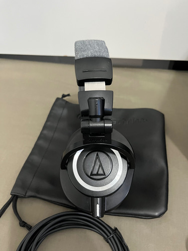 Monitor De Áudio Skp + Fone Audio Technica Ath-m50x Preto (Usado)