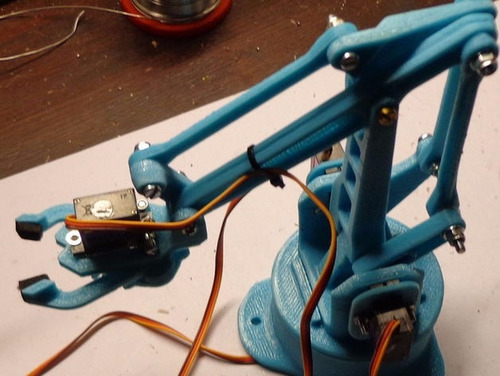 Brazo Robot Diy Incluye 4 Servos+arduino Uno 100% Envio Grat