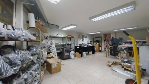 Arriendo Oficina Comercial Varios Usos Cocina Baños Santiago