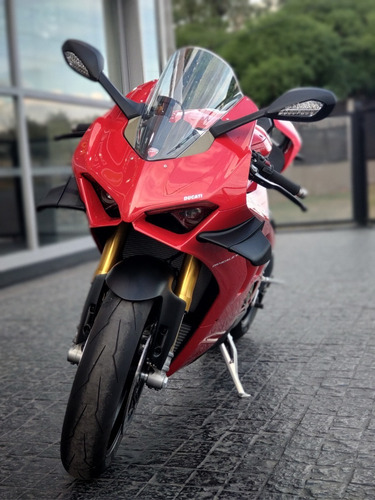 Imagen 11 de 25 de Ducati Panigale V4s - No Bmw S1000rr, No Panigale V4! Gf