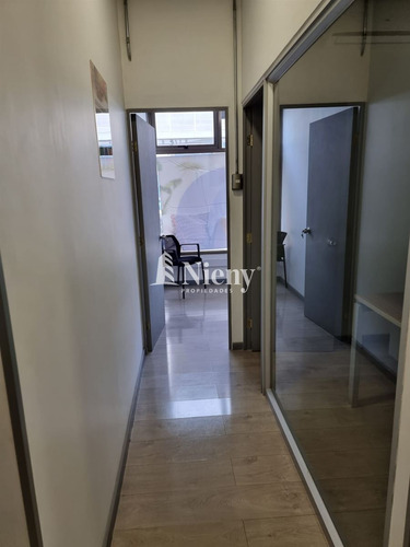Céntrico Local Comercial En Arriendo - Caupolicán/barros