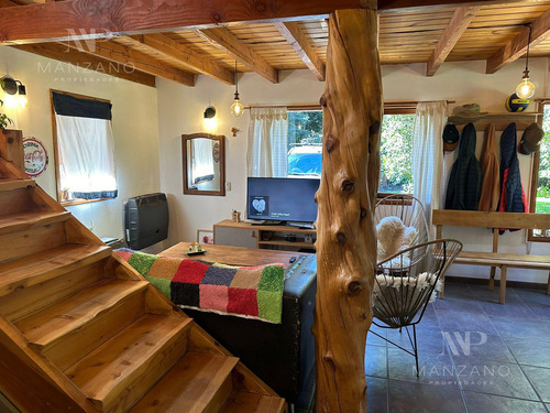 Venta De Casa 210 M2 En 1123 M2 Terreno - Villa La Angostura