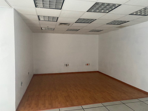 Oficinas En Renta Av. La Paz, Chapultepec, Guadalajara, Jal.