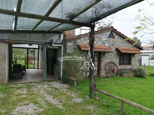 Casa De Piedra- Ref: 3589
