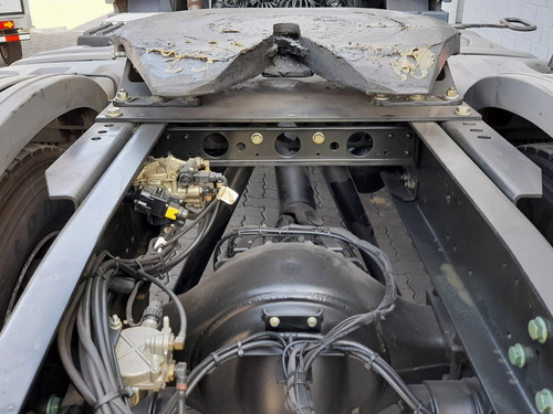 Imagem 22 de 25 de Mercedes-benz Axor2036 4x2 Teto Alto Susp Chassi Metálica