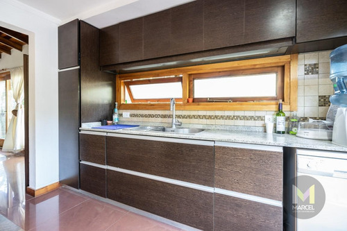 Imagen 10 de 30 de Casa En Venta - 5 Ambientes - Carilo