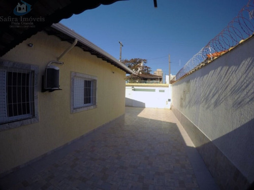 Imagem 5 de 15 de Linda Casa Isolada, Situada No Balneário Flórida, Penas 150 Metros Da Praia, Primeira Quadra. São - Si1614