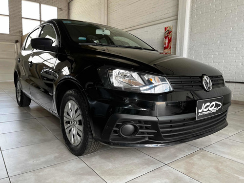 Imagen 3 de 12 de Volkswagen Gol Trend 2019 1.6 Trendline 101cv